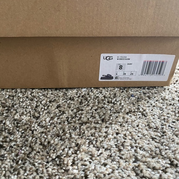 Ugg Disco Slides size 8 - Picture 4 of 4